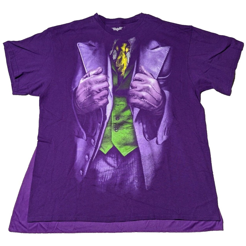 JOKER HEATH LEDGER BATMAN THE DARK KNIGHT Men XL Purple Caped Costume T-Shirt